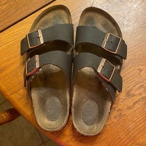 Birkenstock sandals women’s size 7